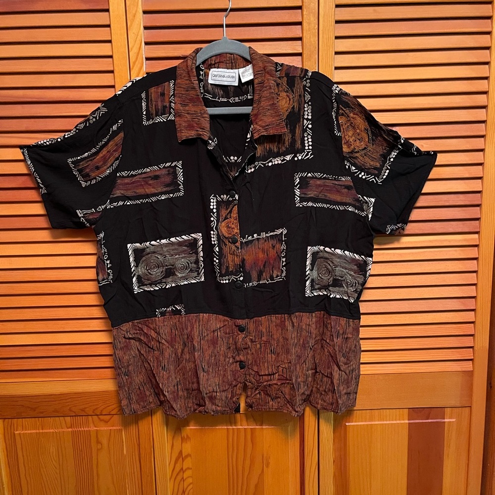 California Krush. Size 3X. Brown, black, white, grey